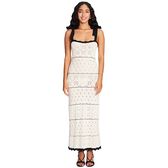 Capittana Dresses & Skirts - CAPITTANA Valeria knit Black and White‎ Dress XS/ Small